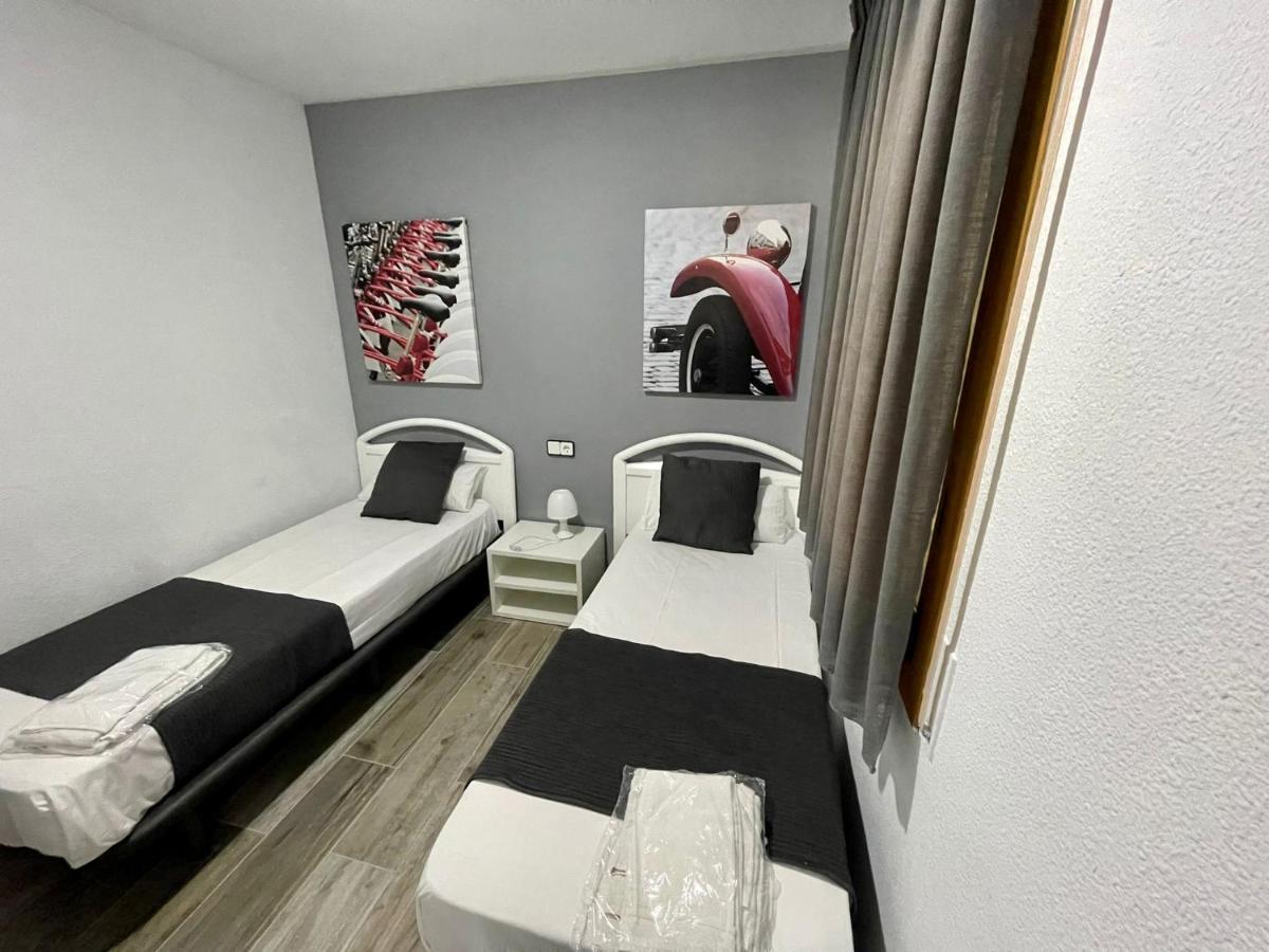 For A Stay Santillana Plaza Salou Esterno foto
